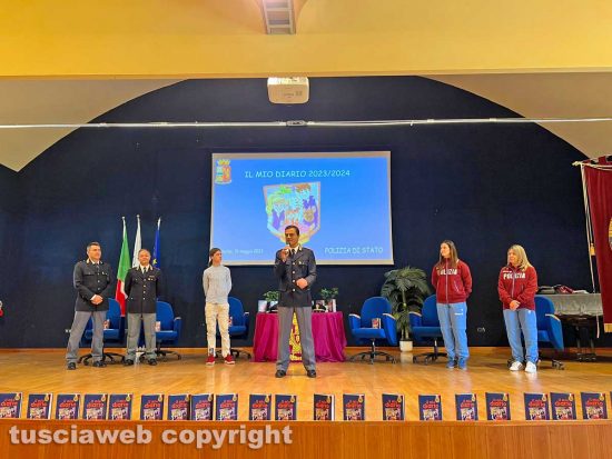 Viterbo - Polizia - la presentazione di "Il mio diario"