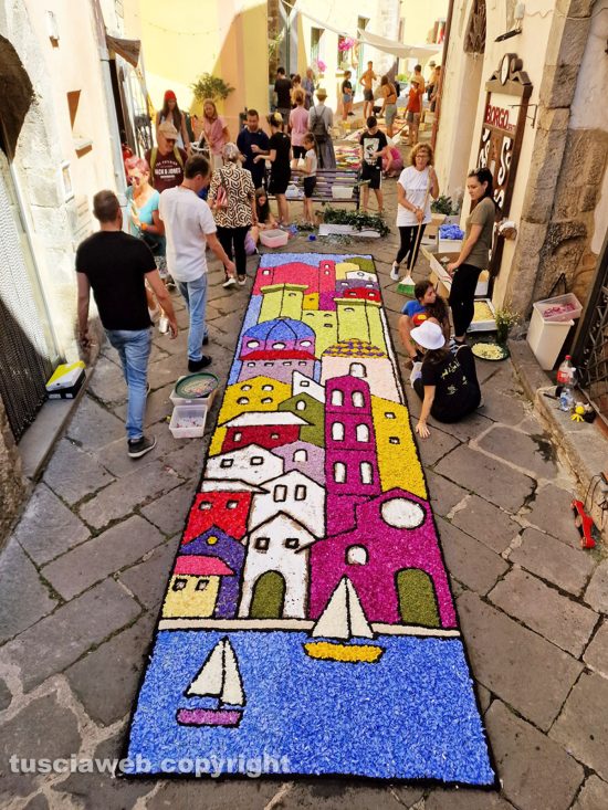 Bolsena - L'infiorata del Corpus domini