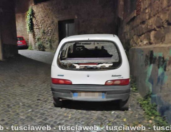600 vandalizzata in via del Gonfalone