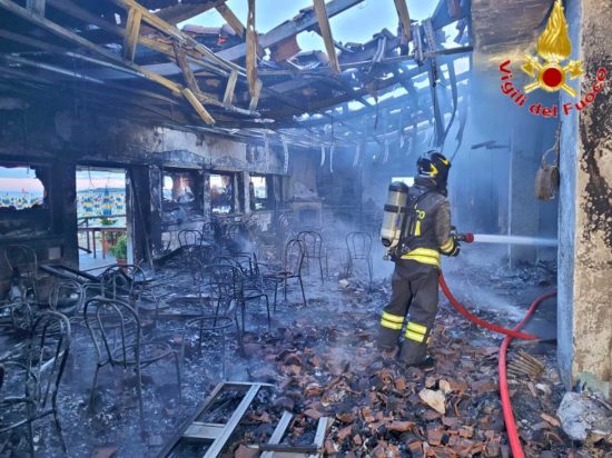 Civitavecchia - Il ristorante andato a fuoco