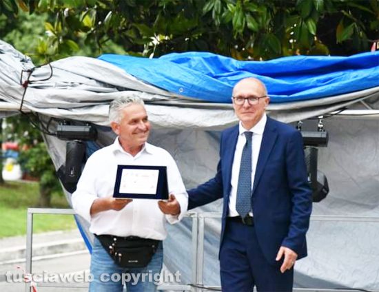 Celleno - Il sindaco Marco Bianchi alla Premiazione ciliegia più buona 2023