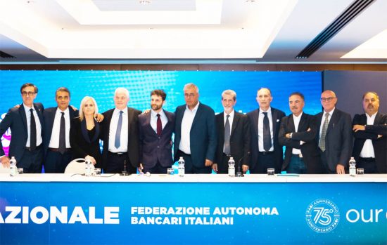Roma - 22esimo congresso Fabi, da sinistra Carlo Milazzo, Daniele Ginese, Elisabetta Mercaldo, Mauro Scarin, Mattia Pari, Lando Maria Sileoni, Giuliano De Filippis, Franco Casini, Mauro Morelli, Giuliano Xausa e Luca Bertinotti