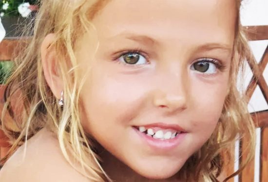La foto di Carlotta condivisa sulla piattaforma Gofundme e dalla madre su Facebook