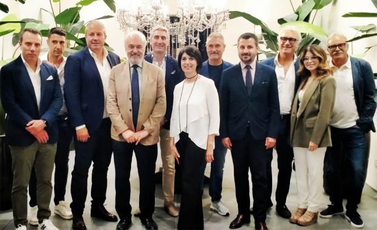 Civita Castellana - La vicepresidente della Regione Angelilli in visita nelle&nbsp;aziende ceramiche di Federlazio
