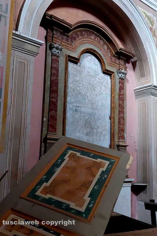Orte - Incuria al convento di San Bernardino