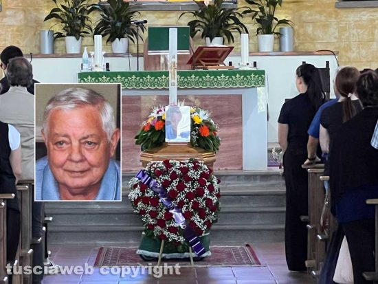 Viterbo - Il funerale di Mario Casantini