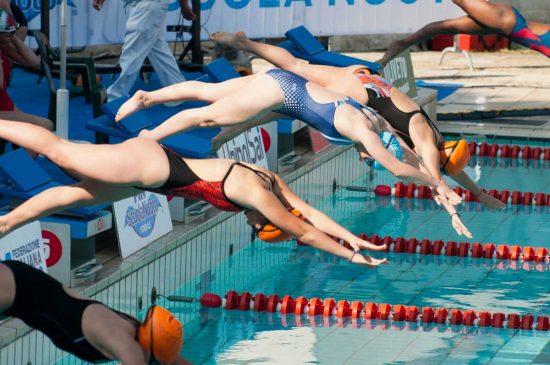 Al centro Sofia Mezzera