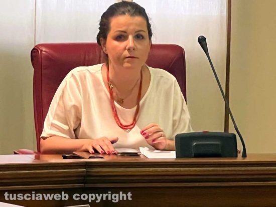 La sindaca di Viterbo Chiara Frontini