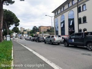 Viterbo - Viale Raniero Capocci - Traffico in tilt