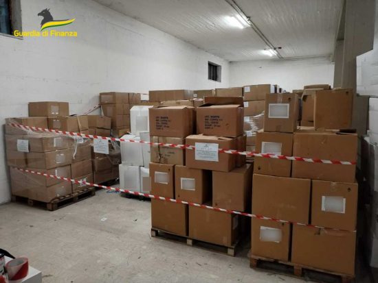 Viterbo - Guardia di finanza - Sequestrati un milione e 700mila articoli