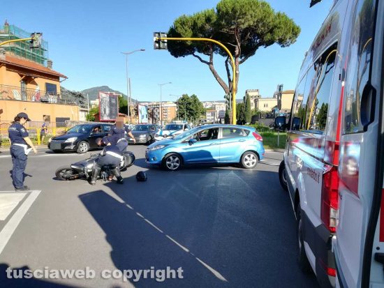 Viterbo - Incidente a piazzale Gramsci
