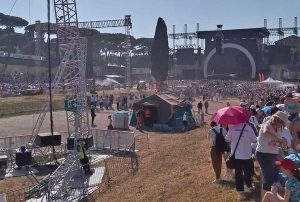 Roma - Il palco al Circo Massimo - Il concerto di Marco Mengoni