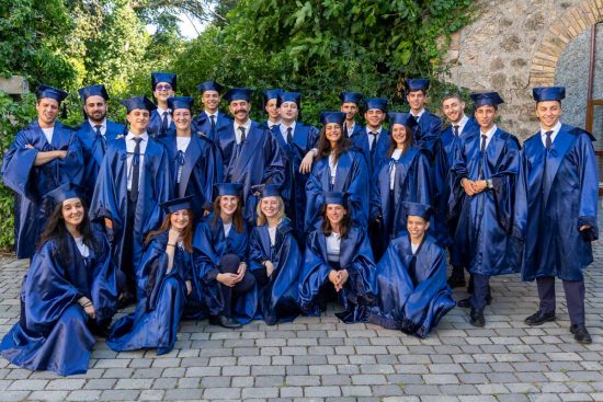 Castiglione in Teverina - La festa per i 24 diplomati di Intrecci