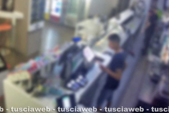 Viterbo - Rapina impropria al bar Grandori