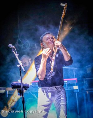 Dodi Battaglia in concerto a Bolsena
