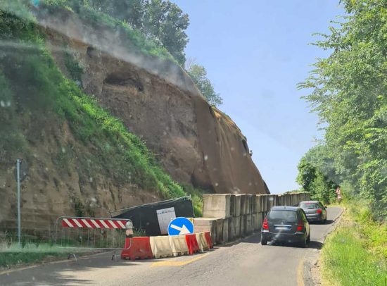 Viterbo - Lavori in strada Acquabianca