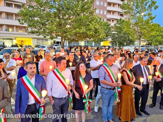 Viterbo - La fiaccolata per ricordare i giudici Giovanni Falcone e Paolo Borsellino