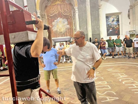 Viterbo - Prove di recupero di portata della macchina di Santa Rosa
