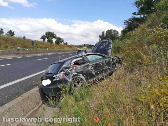 Viterbo - Incidente sulla superstrada