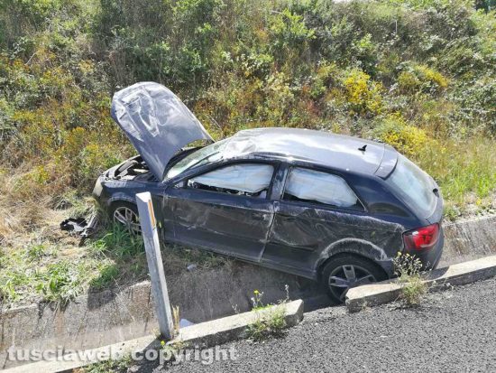 Viterbo - Incidente sulla superstrada
