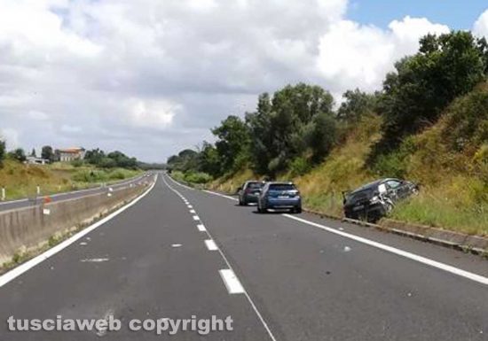 Viterbo - Incidente sulla superstrada
