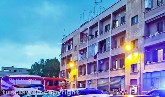 Civitavecchia - I vigili del fuoco via Betti