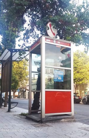 Civitavecchia - Le cabine telefoniche che verranno smantellate