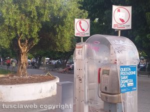 Civitavecchia - Le cabine telefoniche che verranno smantellate