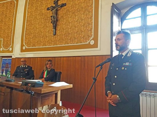 Montefiascone - La cerimonia di saluto al maggiore Antonino Zangla - Il capitano Stefano Colusso