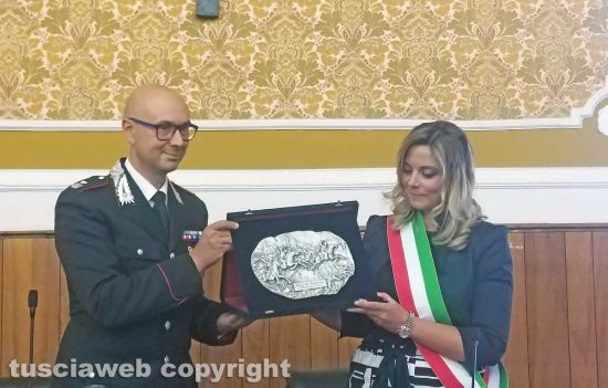 Montefiascone - La cerimonia di saluto al maggiore Antonino Zangla
