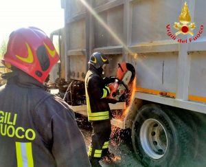 Santa Marinella - L'intervento dei vigili del fuoco