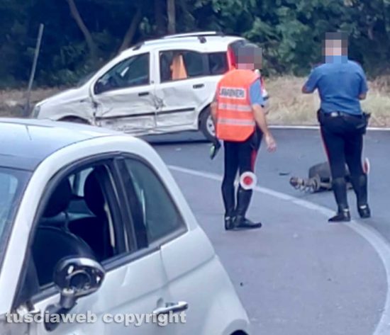 Tuscania - Scontro tra tre auto