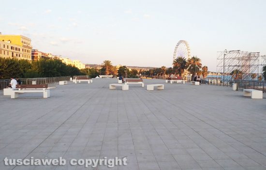 Civitavecchia - Terrazza Guglielmi nel degrado