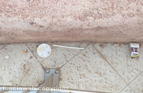 Civitavecchia - Terrazza Guglielmi nel degrado