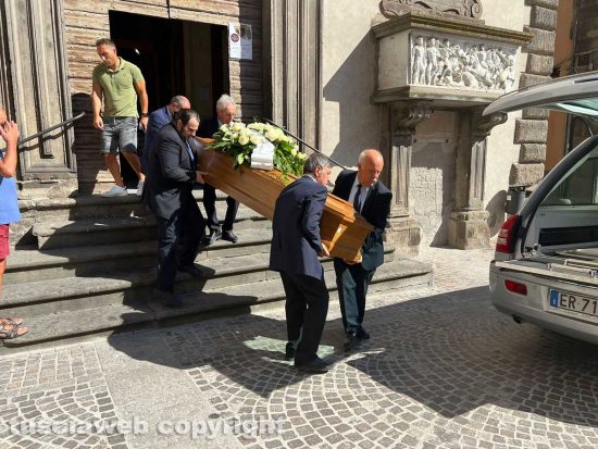 Viterbo - Il funerale di Alessio Paternesi
