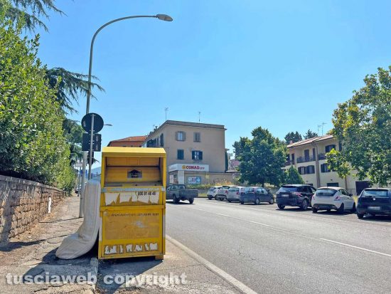 Viterbo - Il materasso tra Pianoscarano e il Carmine