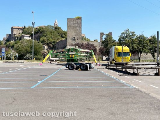 Viterbo - Terminati i lavori per l'attraversamento pedonale rialzato in prossimità delle giostre di Valle Faul