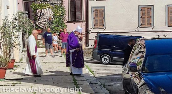 Gallese - I funerali di don Remo Giardini