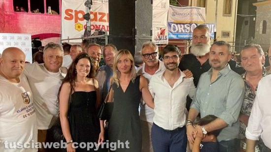 La cena con i facchini di Santa Rosa - Daniele Sabatini e altri esponenti di FdI