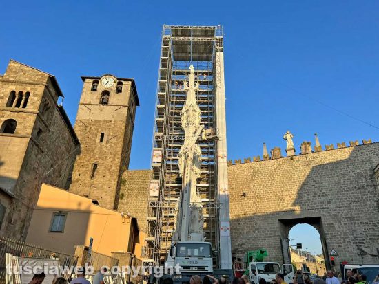 Viterbo - Santa Rosa - Terminato il montaggio di Gloria