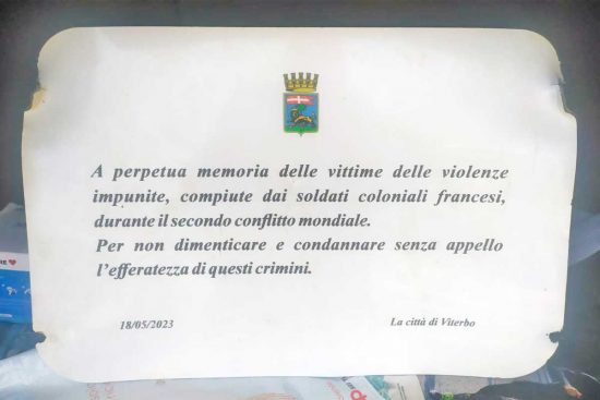 Viterbo - Divelta la targa in ricordo delle donne violentate nel 1943-1944