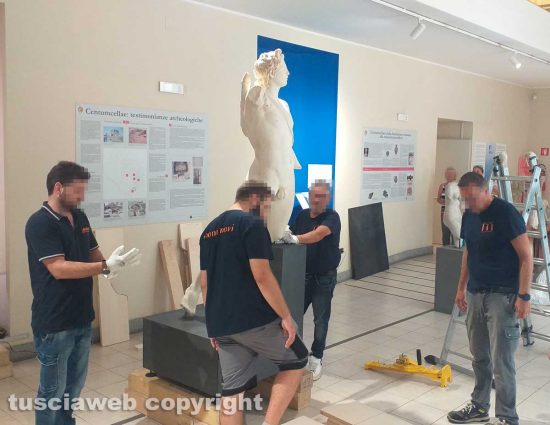 Civitavecchia - La statua dell'Apollo Helios