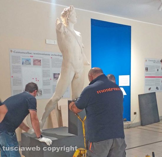 Civitavecchia - La statua dell'Apollo Helios