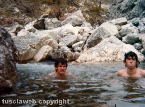 I giovani viterbesi che al tramonto degli anni '70 discesero l'alveo del fiume Fiora