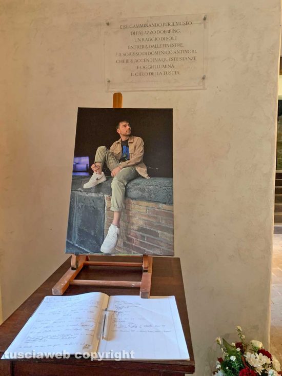 Sutri - Palazzo Doebbing - L’intitolazione con targa a una sala del museo in ricordo di Domenico Antinori
