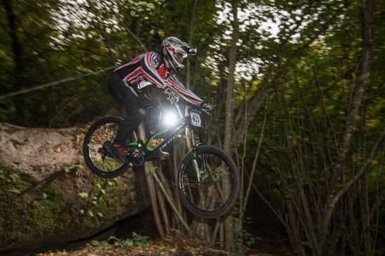 Sport - Mountain bike - L'ultima gara di downhill alla Faggeta