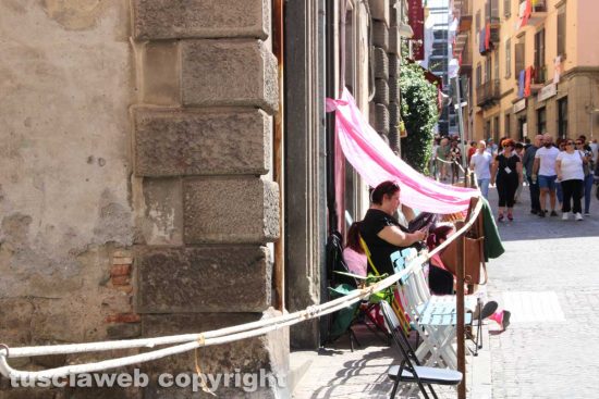 Viterbo - Santa Rosa - L'attesa del trasporto - Via Garibaldi