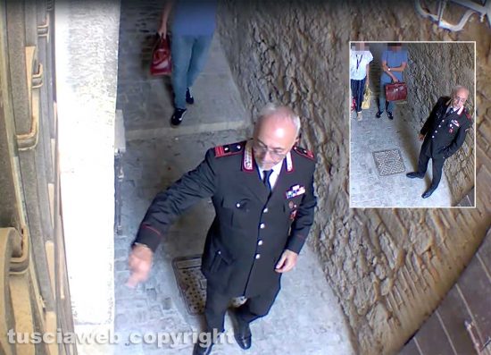 Castiglione in Teverina - Il maresciallo sotto casa del trentenne con un'infermiera e un medico del Dsm di Montefiascone