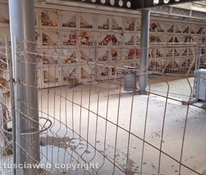 Viterbo - La ringhiera al cimitero