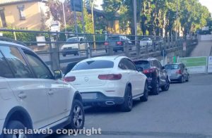 Viterbo - Parcheggi selvaggi vicino Porta della Verità